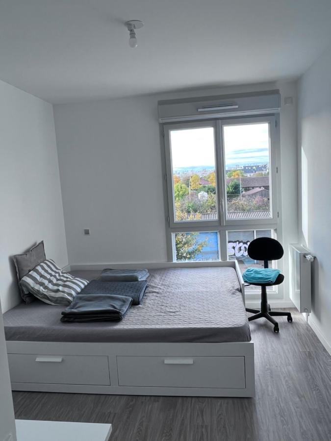Chambre Privee Dans Un Appartement A 37 Min De Champs Elysees ซัคทรูวิลล์ ภายนอก รูปภาพ